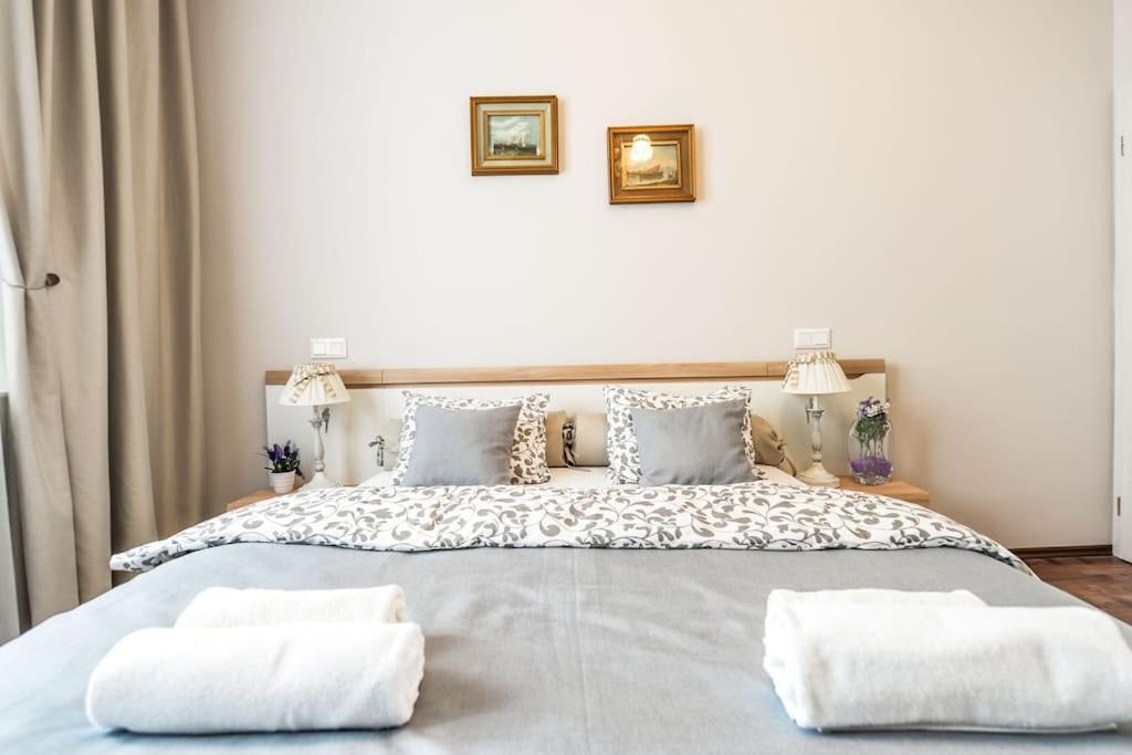 Oli Apartment Prague Extérieur photo